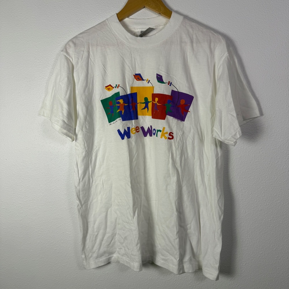 Vintage 90s Wee Works Graphic USA Tee Unisex L White Good Kites Primary Colors